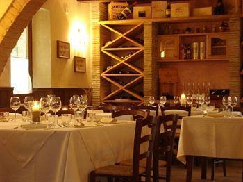 Entropia Ristorante Country House تودي المظهر الخارجي الصورة