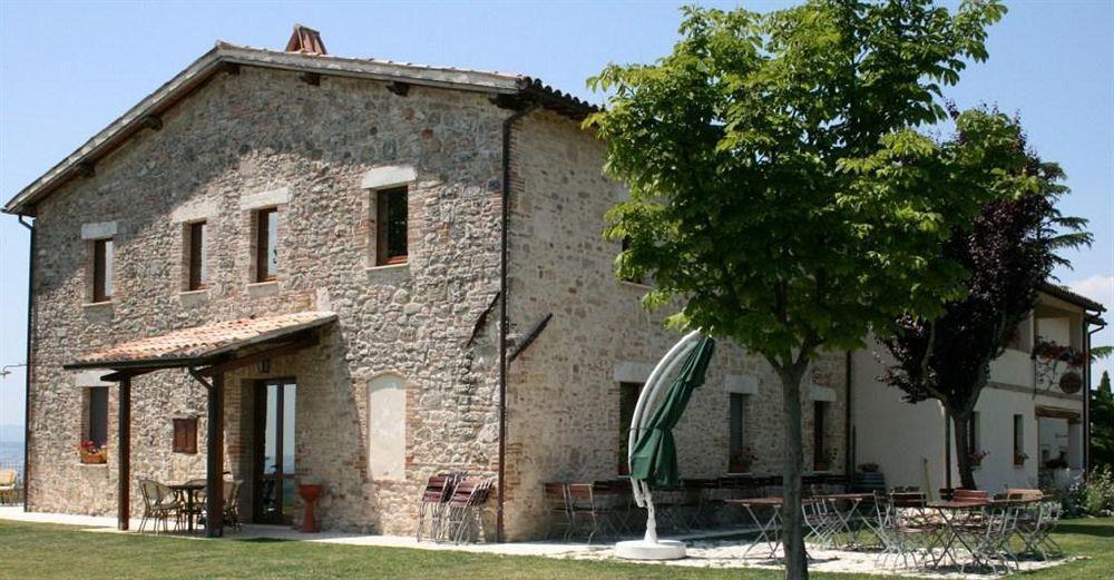 Entropia Ristorante Country House تودي المظهر الخارجي الصورة