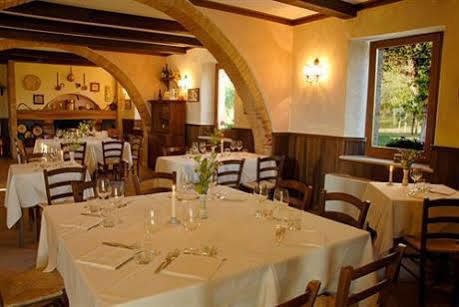 Entropia Ristorante Country House تودي المظهر الخارجي الصورة
